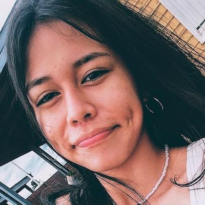 Angela Beatriz 